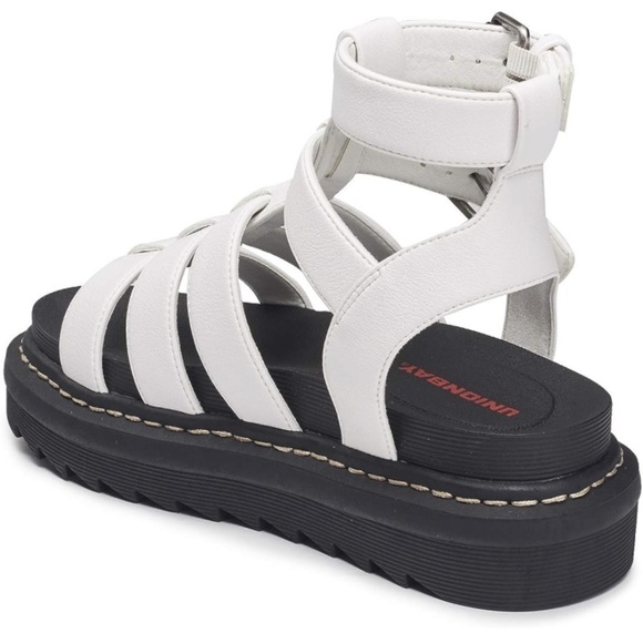Unionbay white platform gladiator sandals - Picture 2 of 11
